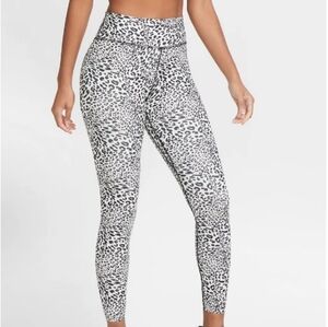 Nike Dri-FIT Black and White Patterned Leggings Size Medium‎